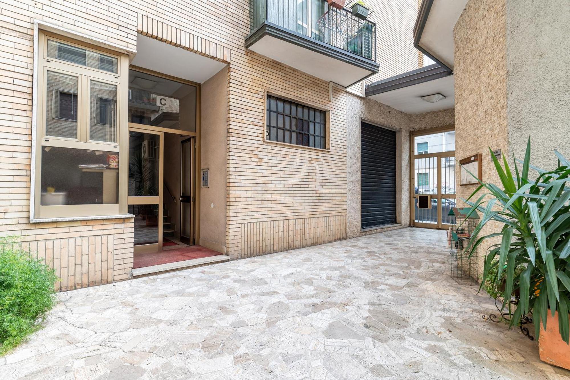 Apartamento Porta Romana Nuovo Trilocale Wifi E Ac *