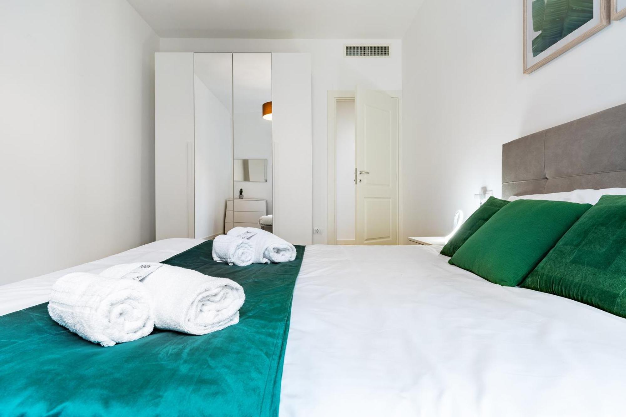 Porta Romana Nuovo Trilocale Wifi E Ac Appartement Milan